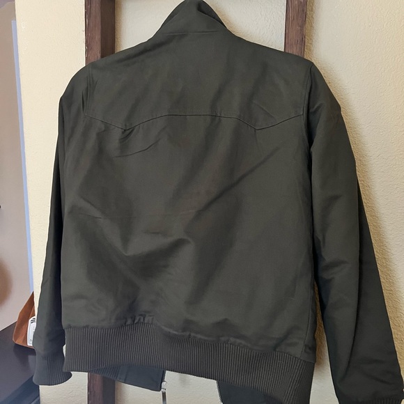 Olive green Harrington jacket size extra small. Only worn once. - Picture 2 of 8